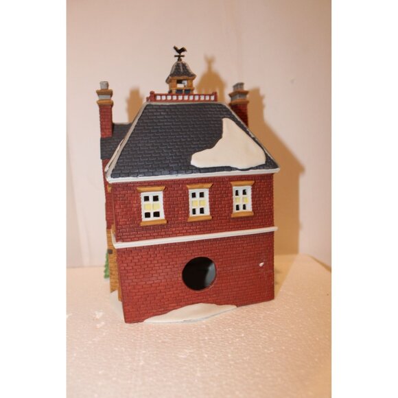 Dept 56 Dickens Village - Boarding & Lodging School - Picture 3 of 6